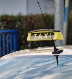 Comfort Taxi 舒适德士