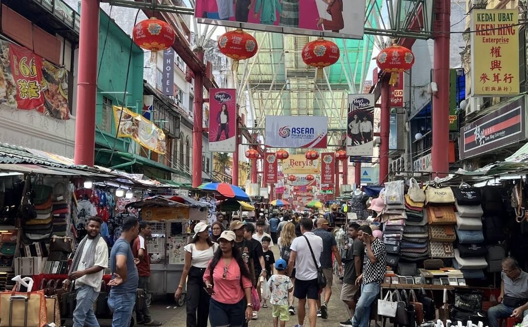 Petaling Street 夜市 茨厂街
