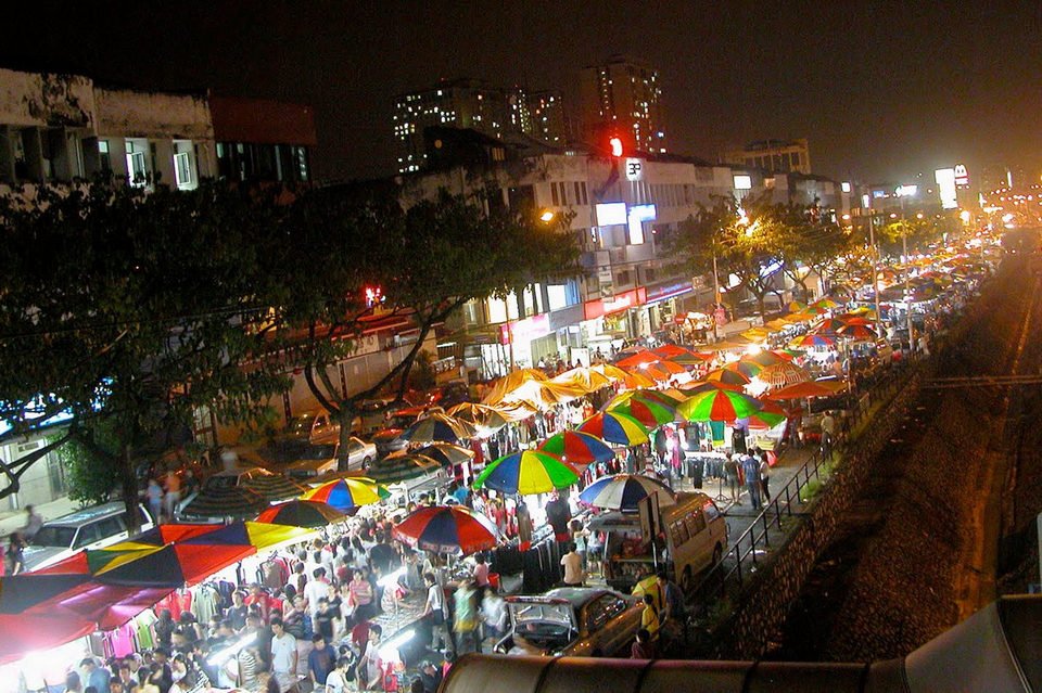 Taman Connaught Night Market
