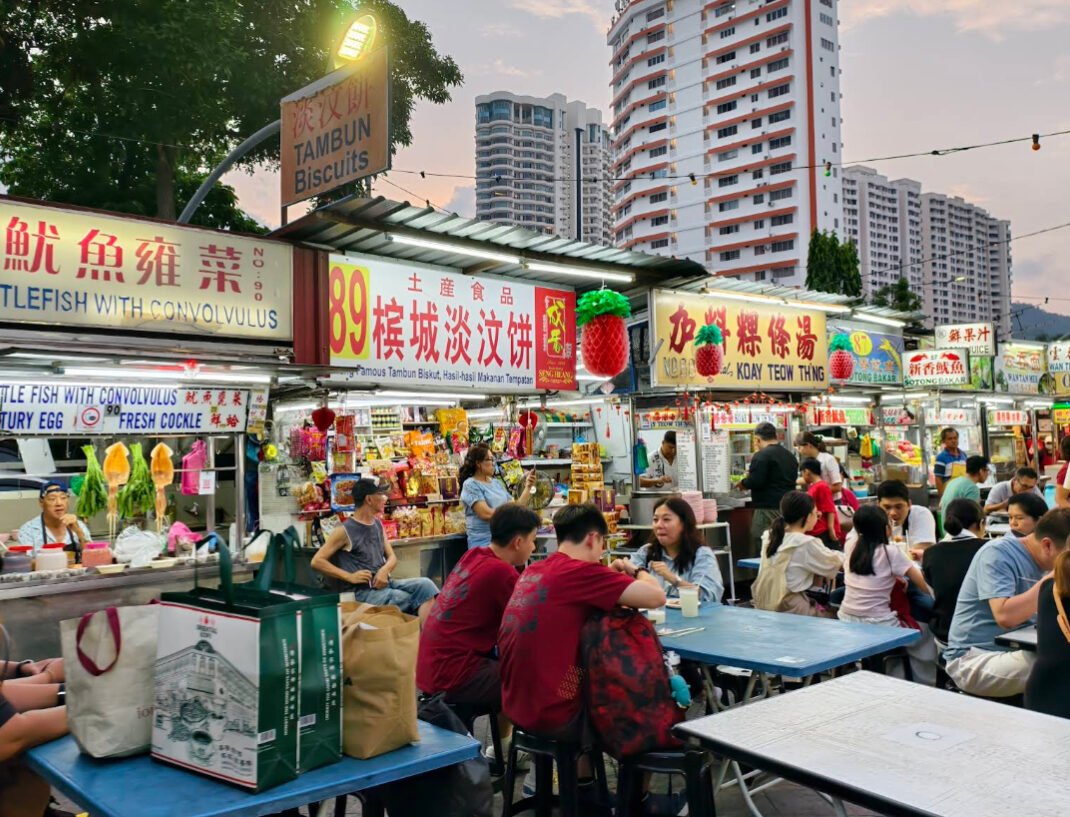 新关仔角夜市 (Gurney Drive Food Court)