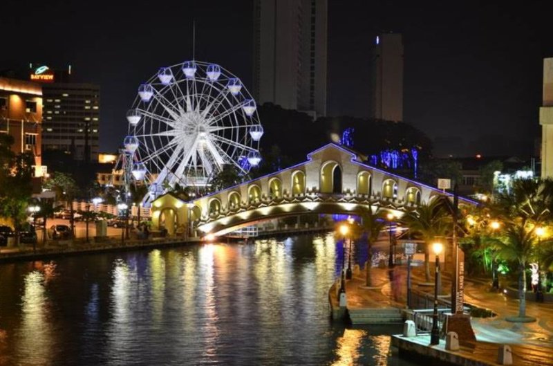 Melaka River Cruise 河岸壁画