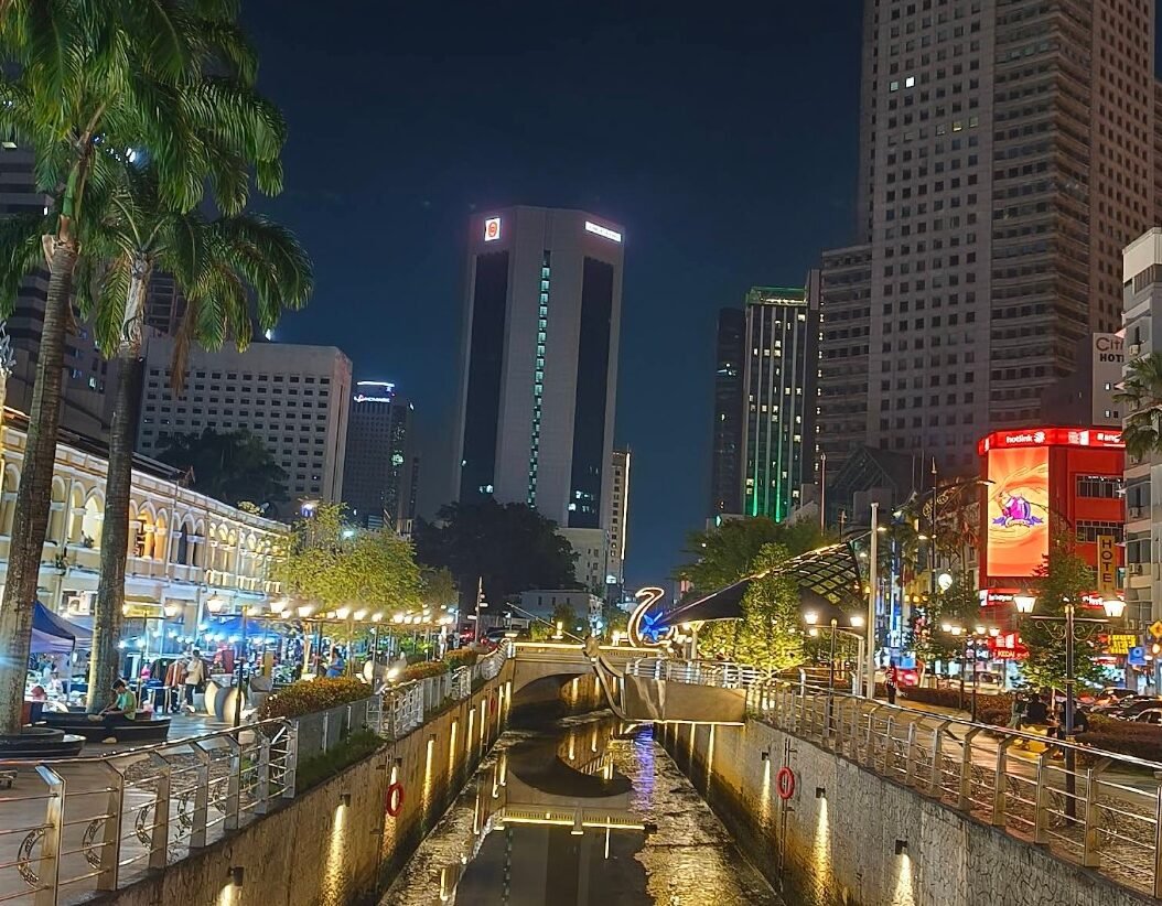 柔佛夜市/市集（小吃与摊位）
