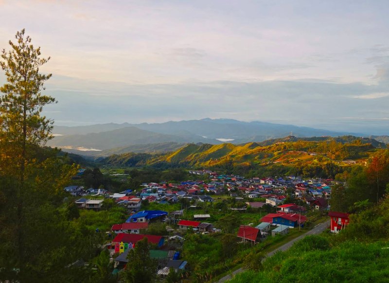 Kundasang highland scenery farms and viewpoints